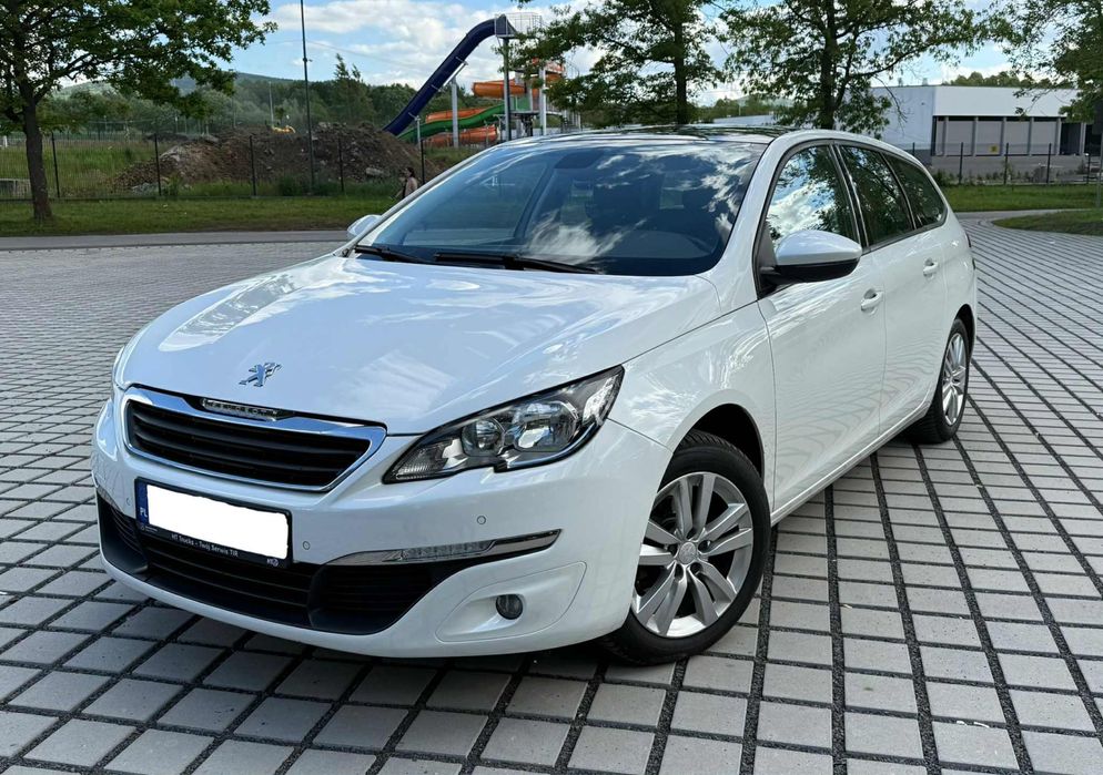 Wynajem Bez limitu kilometrów! Skoda Octavia 1.6 tdi Wypożyczalnia aut