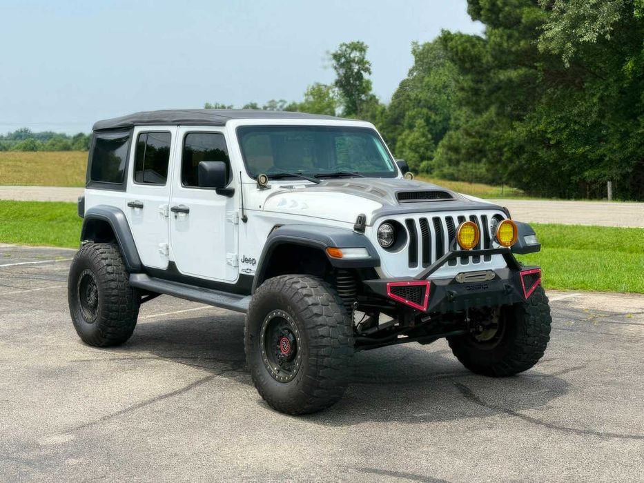 Jeep Wrangler Unlimited Sport S      2018