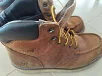 Buty Wolverine 44