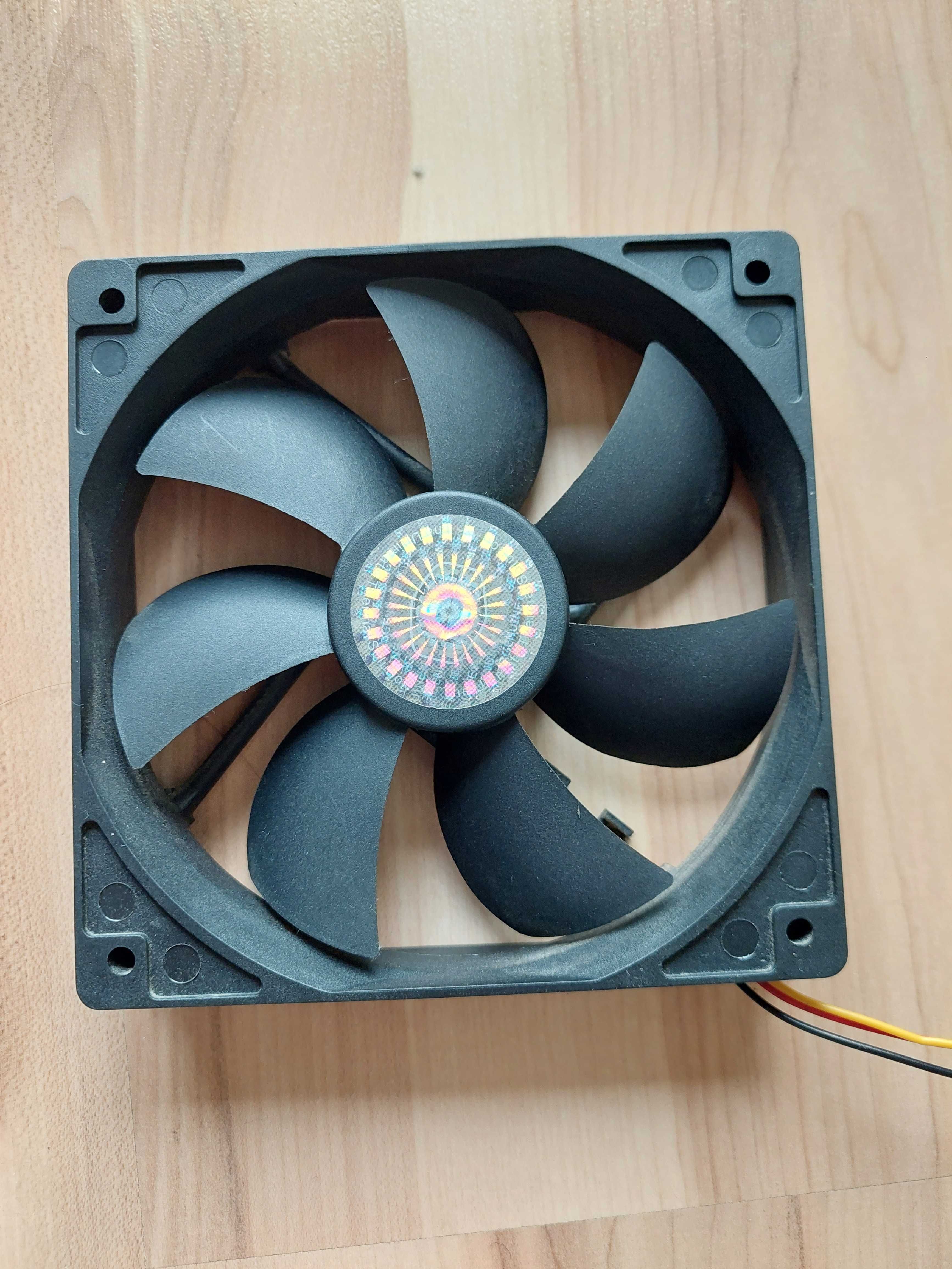 Wiatrak do obudowy Coolermaster 120mm