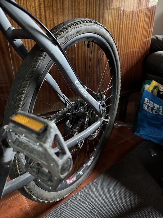 Vendo Bicicleta em excelentes condicoes