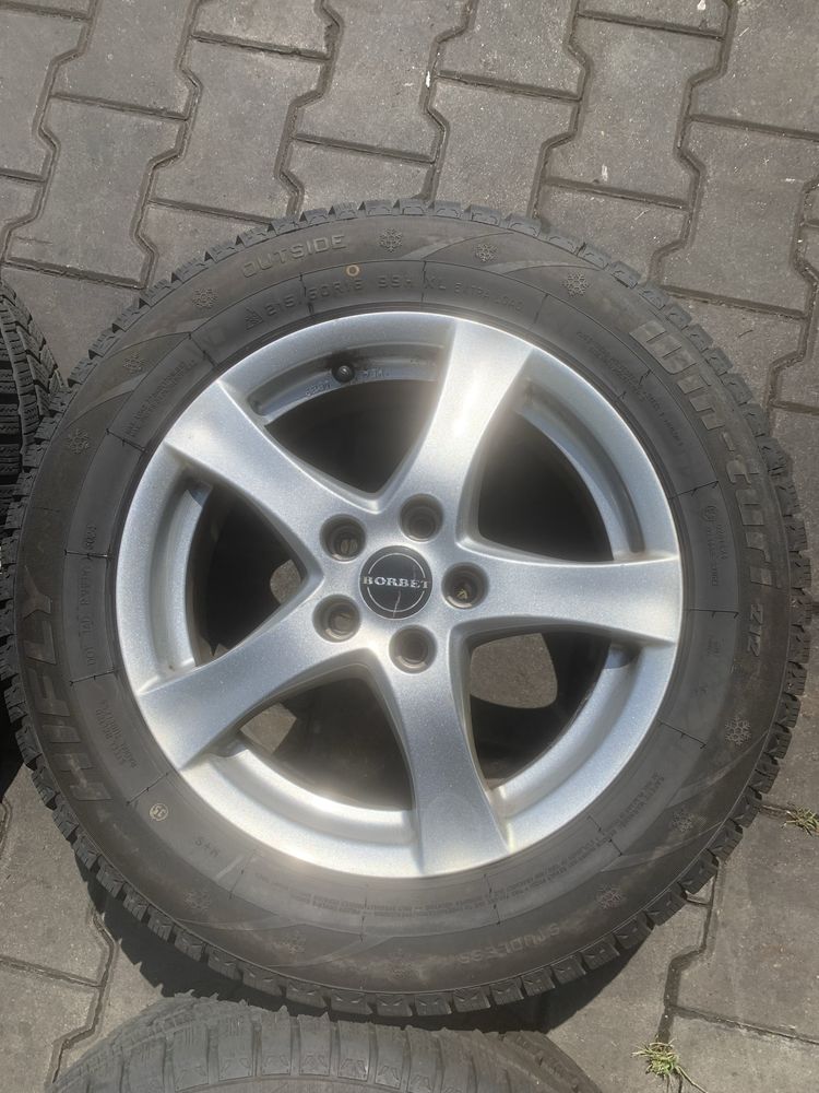 Felgi 16" do Forda 5x108 z oponami zimowymi i czujnikami ciśnienia