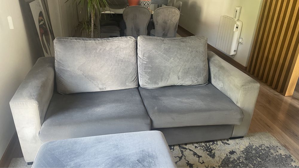 Sofa de tres lugares