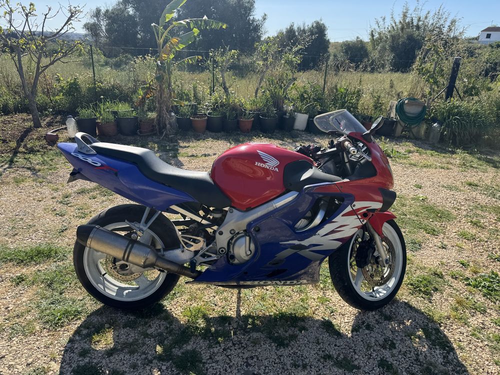 Honda cbr 600f4 1999