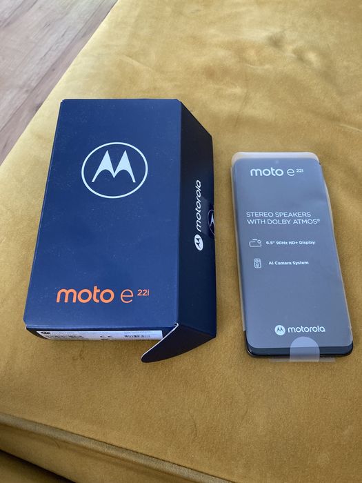 Motorola E22i nowy.