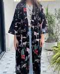 Bawełniane czarne kimono z tropikalnym nadrukiem – ręcznie szyte