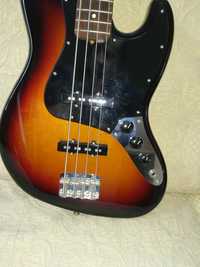 Fender Jazz Bass American Special  2011.