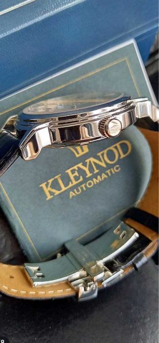 Kleinod прокуратура Украіни. годинник