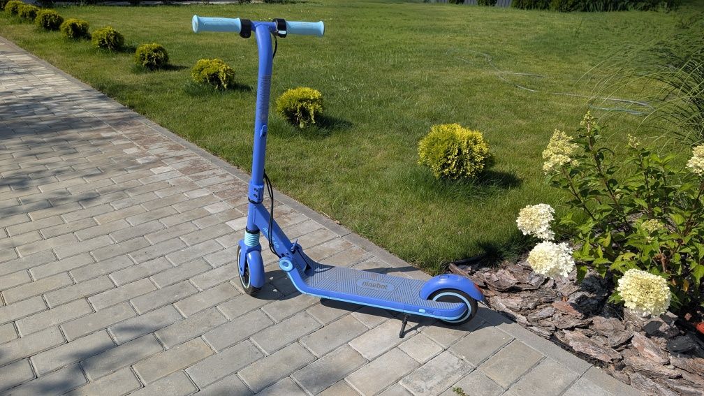 Електросамокат Segway Ninebot ZING E8 Blue для дітей (6–12 років)