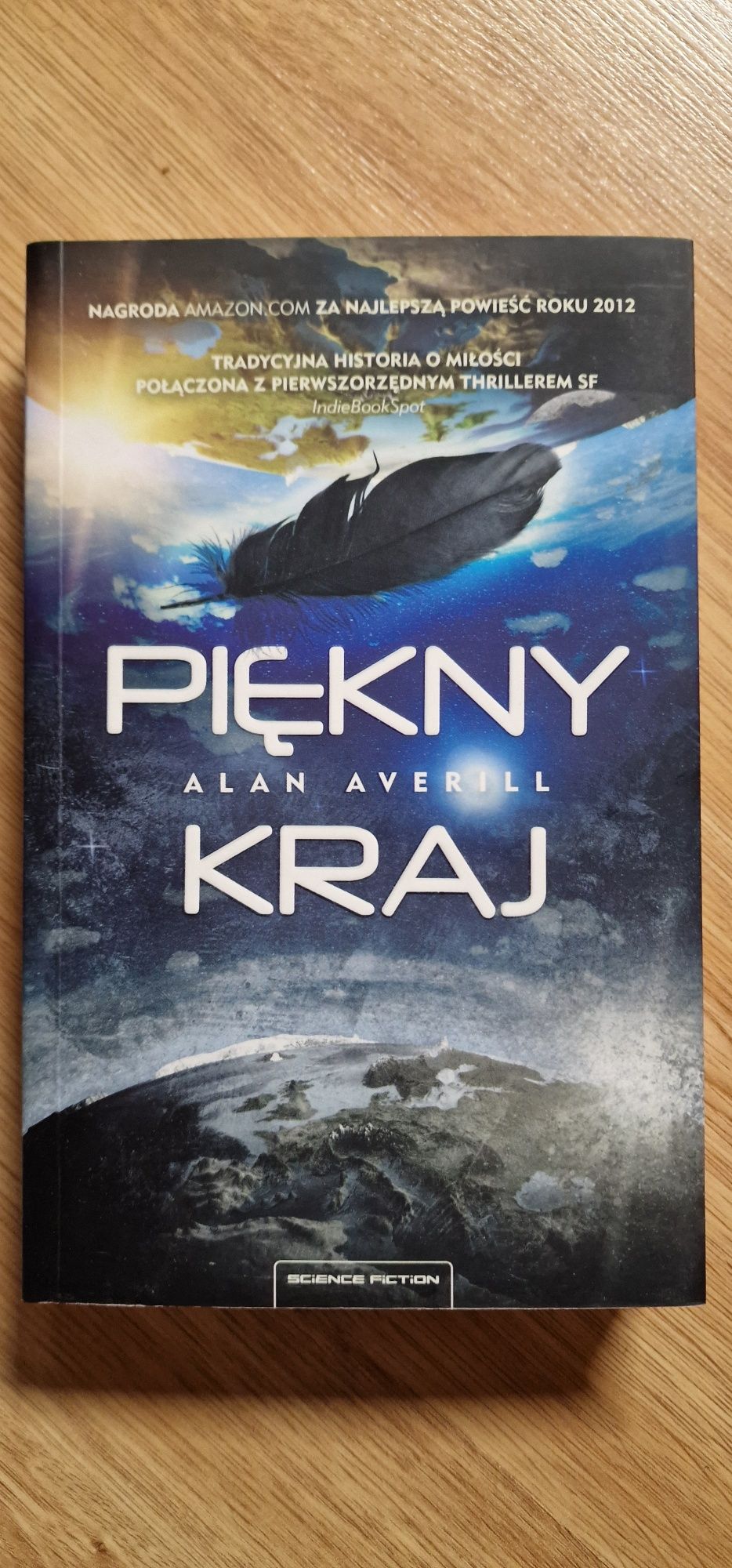 Piękny kraj Alan Averill