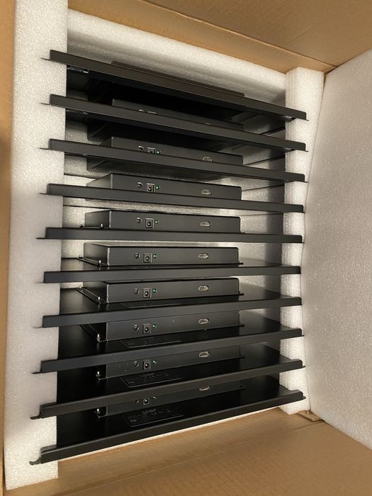 10-sztuk Reklamowy Monitory Ramka 15,6” inch Monitor Model: LGP-LCDM