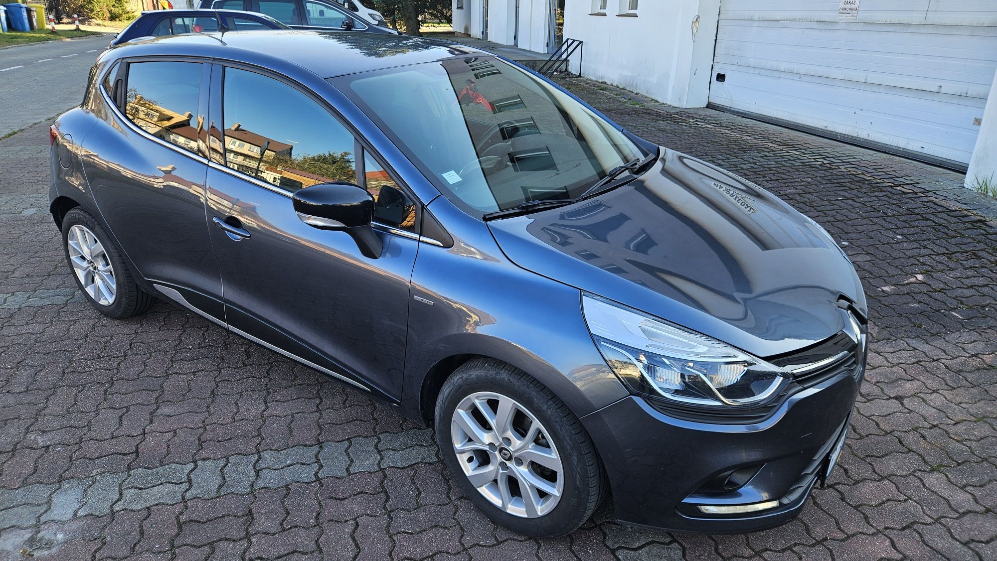 19r 130tys.km RENAULT CLIO 0,9 90KM bogaty Navi Alu