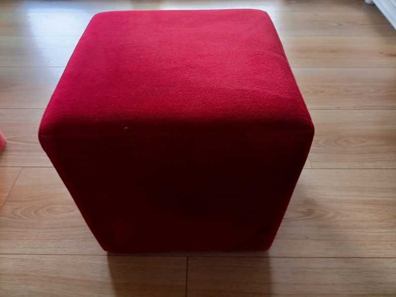 Pufy welurowe komplet