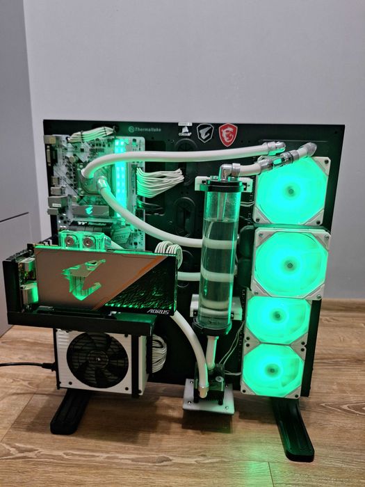 i5 9400F 16GB GTX1080Ti 11GB RGB chłodzenie wodne