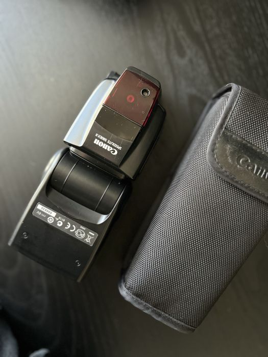 Canon speedlite 580EX II