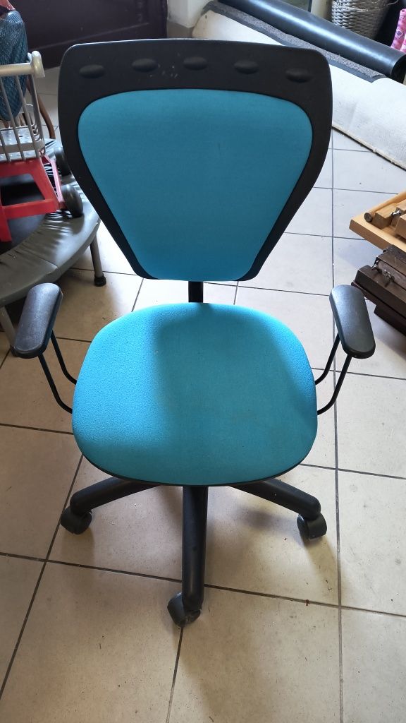 Krzesło do biurka ministyle