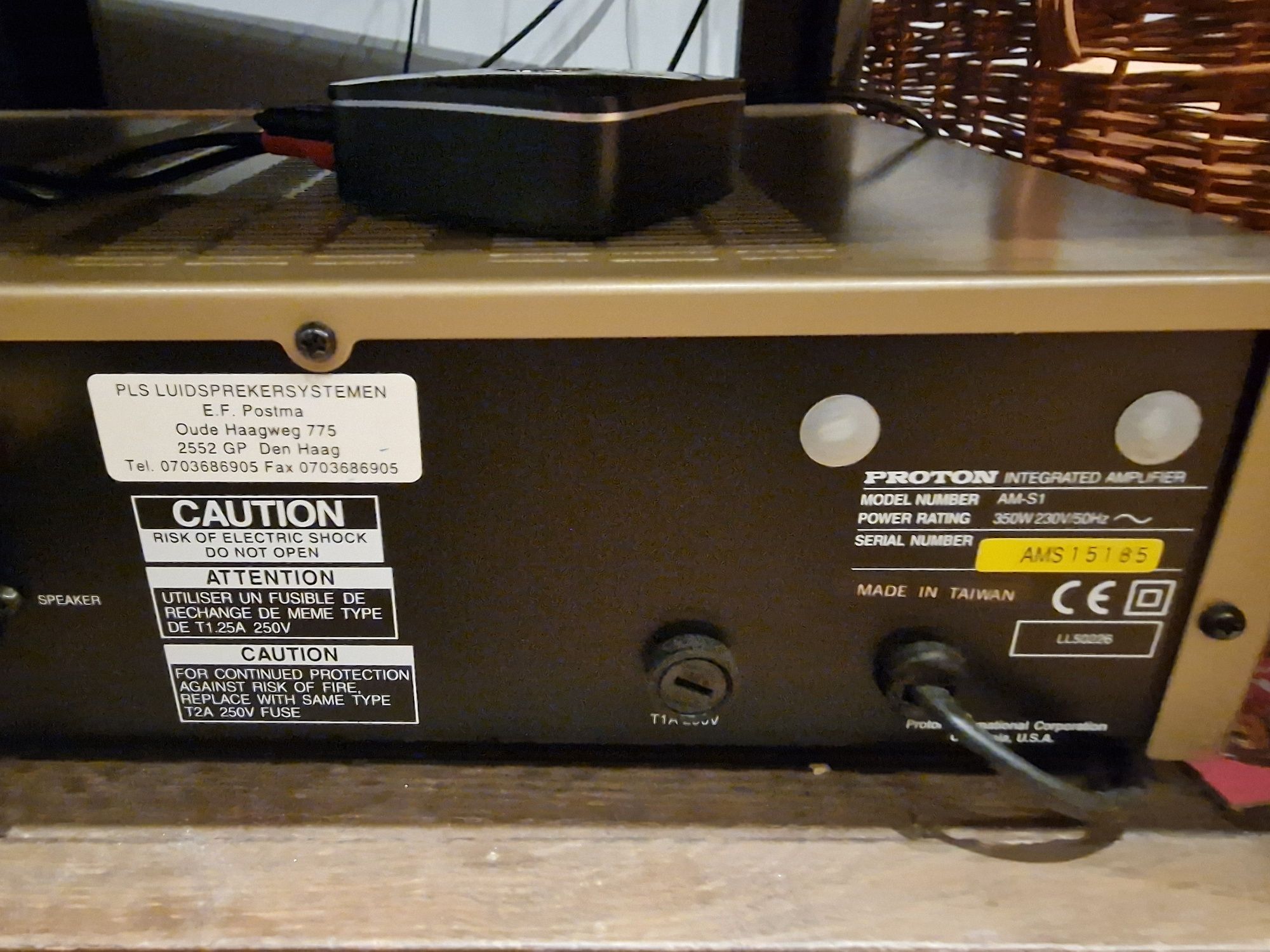 PROTON AM-S1 amplituner 2 x 150 watt stereo