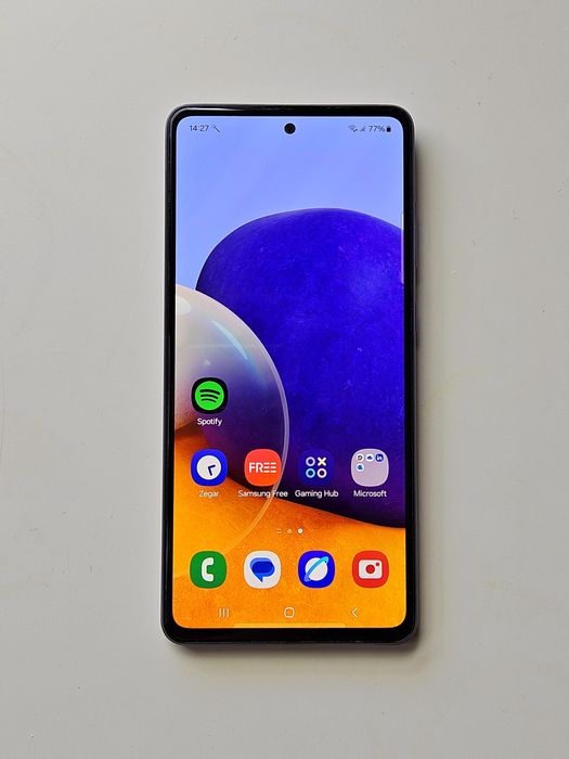 Samsung galaxy a72 6/128GB Amoled 90hz