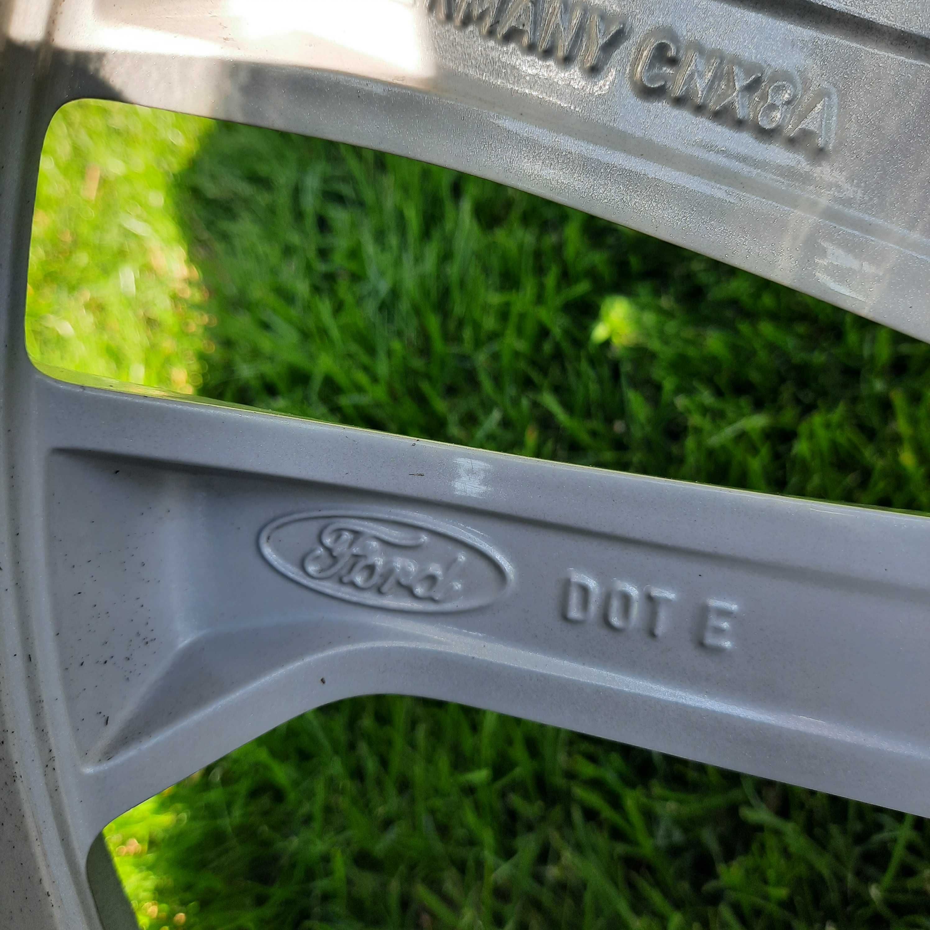 Witam,sprzedam piekne koła do Ford Kuga mk2 235 50 R18.