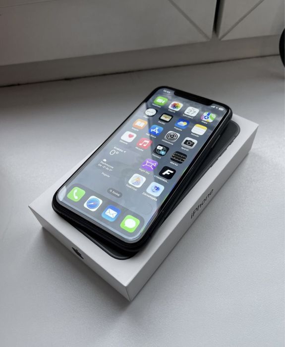 Iphone 11 Black 64 gb !!