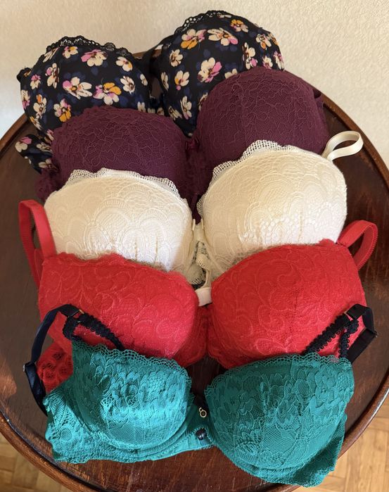 Бюстгалтер