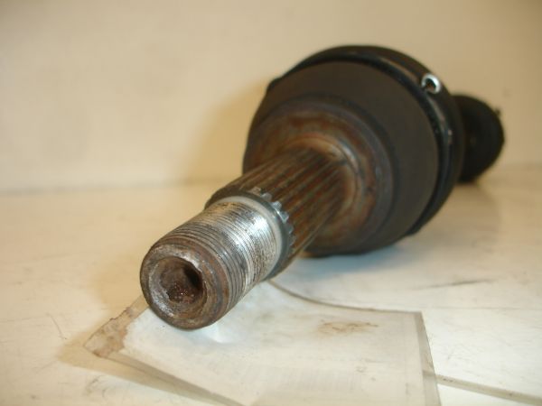 Transmissão frente esquerda FORD Fiesta VI (CB1, CCN)