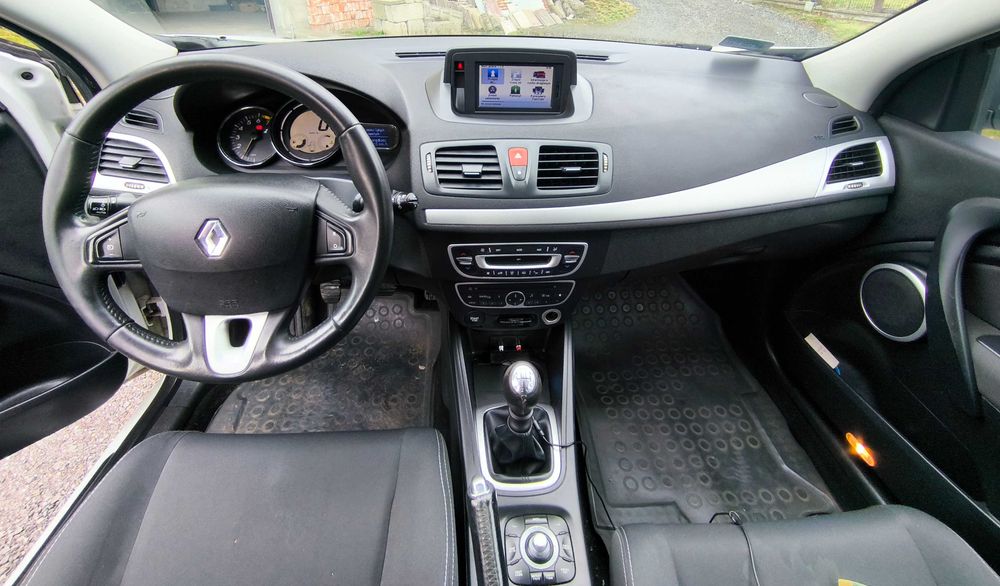 Renault Megane 3 Coupe biały bardzo ladny ,doinwestowany