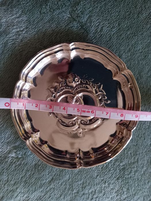 Salva de prata para colocar as alianças  na cerimónia  do casamento