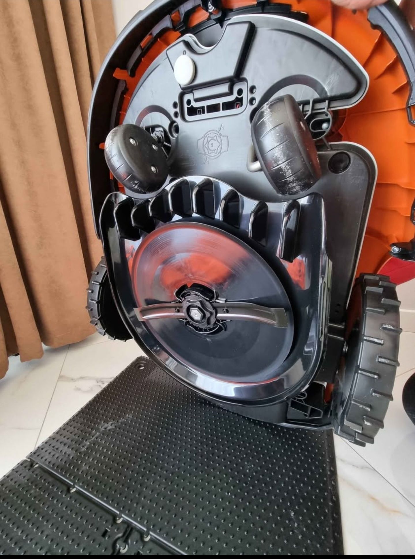 Kosiarka automatyczna STIHl RMI 632 C Nowa z 2-letnią gwarancją