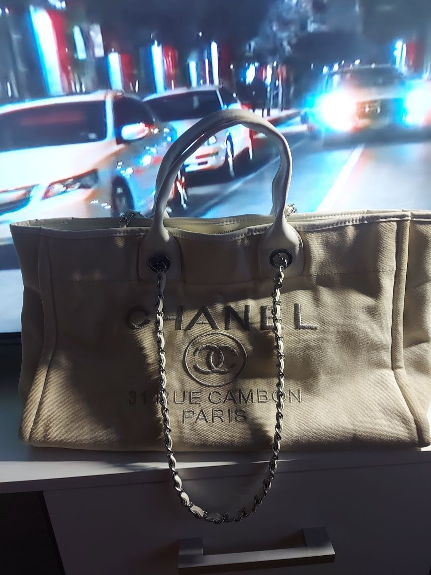 Сумка chanel 31 cambon bag beige