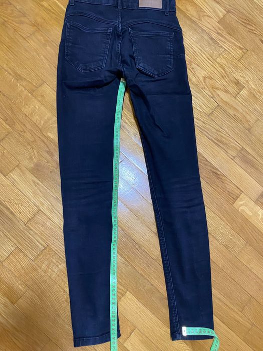 Джинсы для девочки pull&bear(пул&бир)чёрные