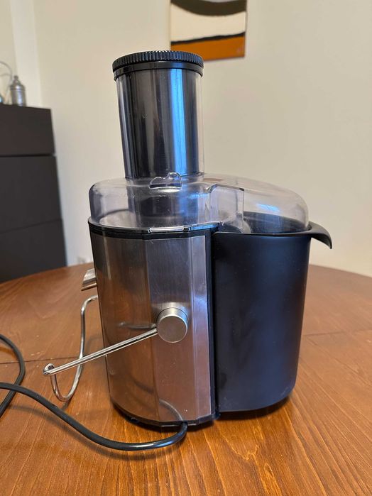 Liquidificador de Frutos Taurus