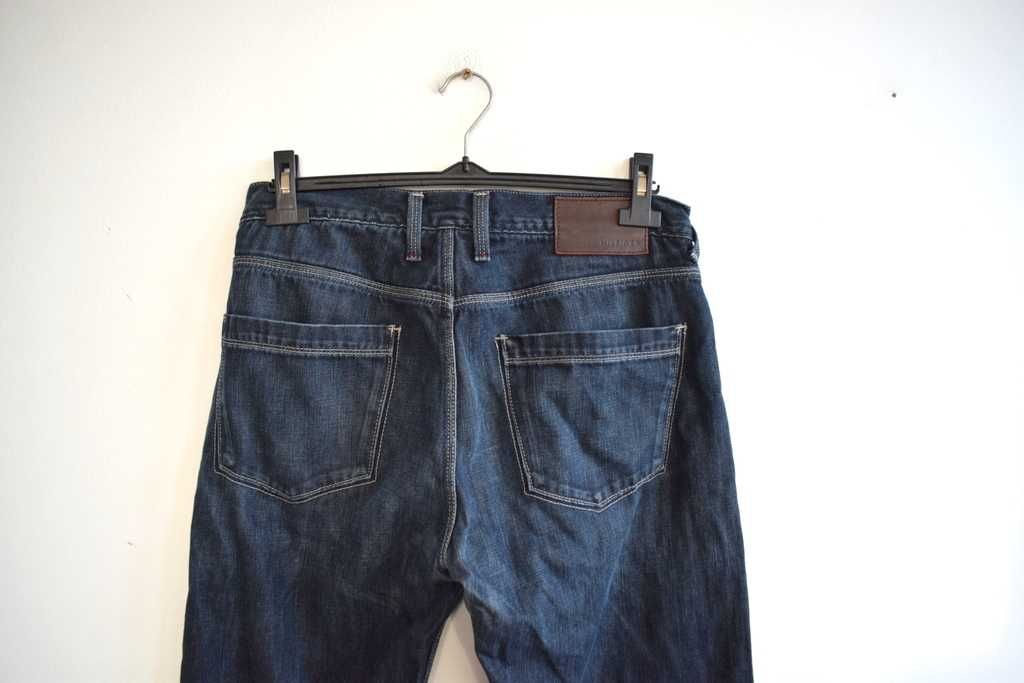 Tommy Hilfiger spodnie męskie jeans 33 / 34 W33 L34