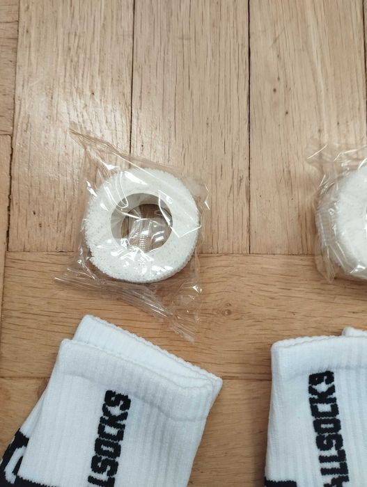 Zestaw piłkarski skarpety Footballsocks białe i taśmy białe 3 sztuki