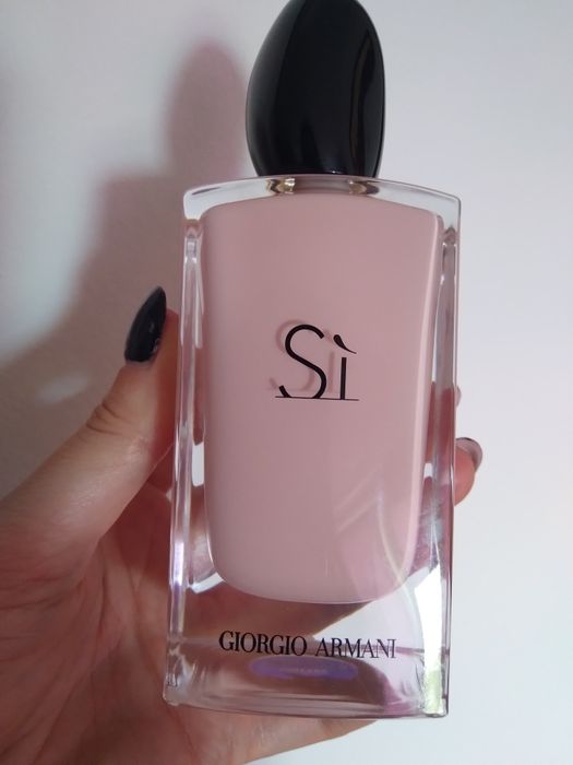 Giorgio Armani  Si Fiori pusty flakon