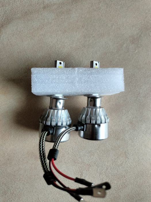 Автомобільні світлодіодні лампи  С6 (два типа Н1 та Н7)