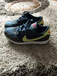 Damskie buty Nike