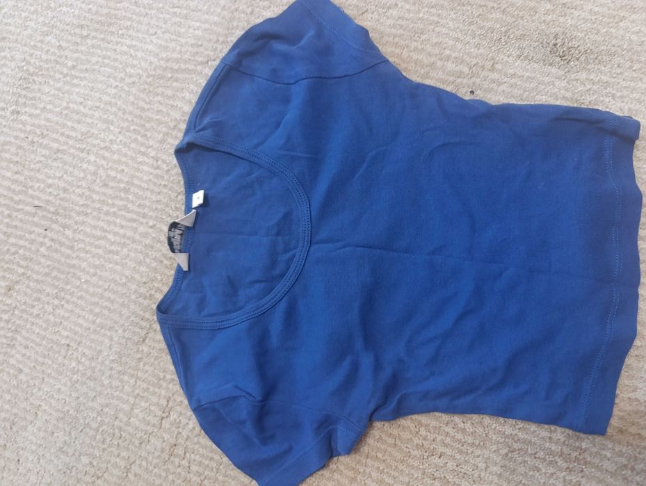 Віддам безкоштовно дитячі речі