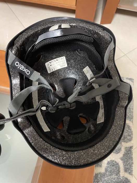 Patins em linha criança número 31-35 com kit de proteções e capacete