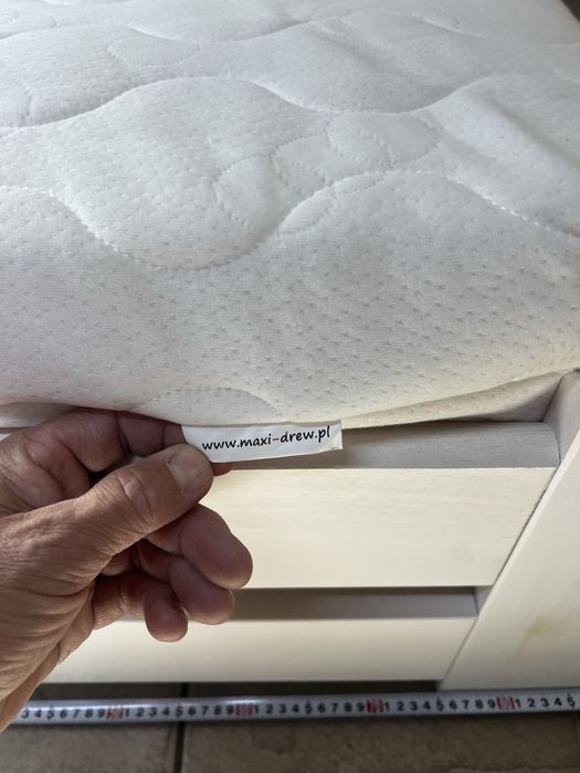 Sprzedam łóżko drewniane Eureka 200x80