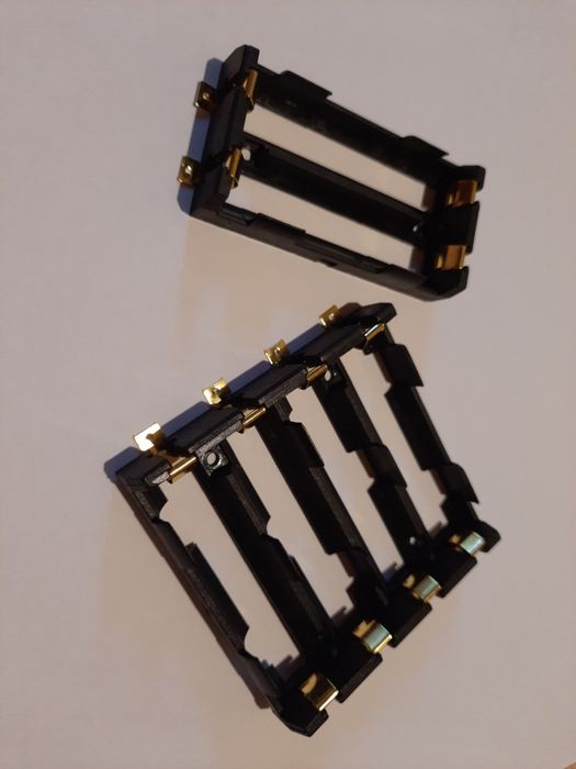 Модуль безперебійного живлення (ДБЖ) IN li-ion 3.7V / OUT 12V (9V)