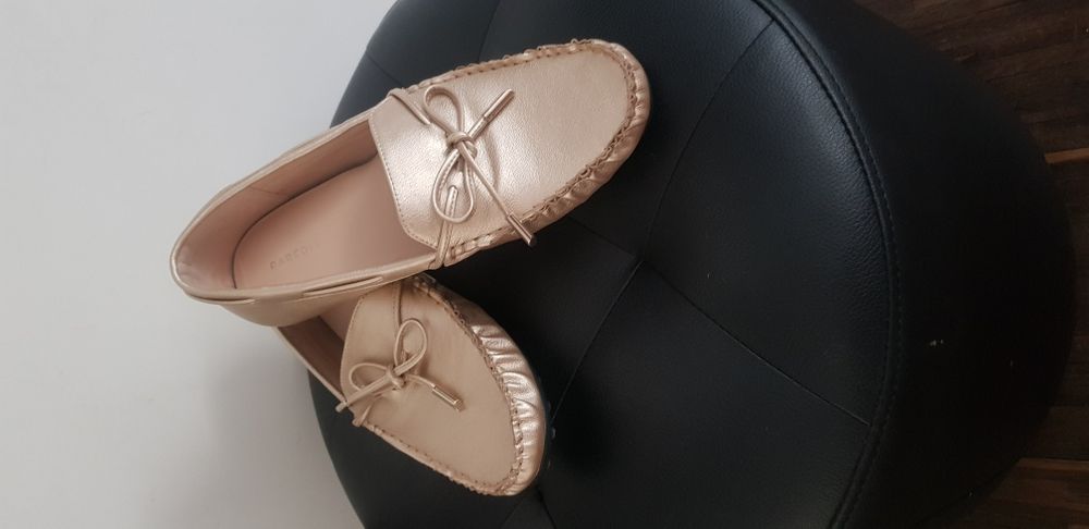 Buty Parfoic NOWE rozm.39