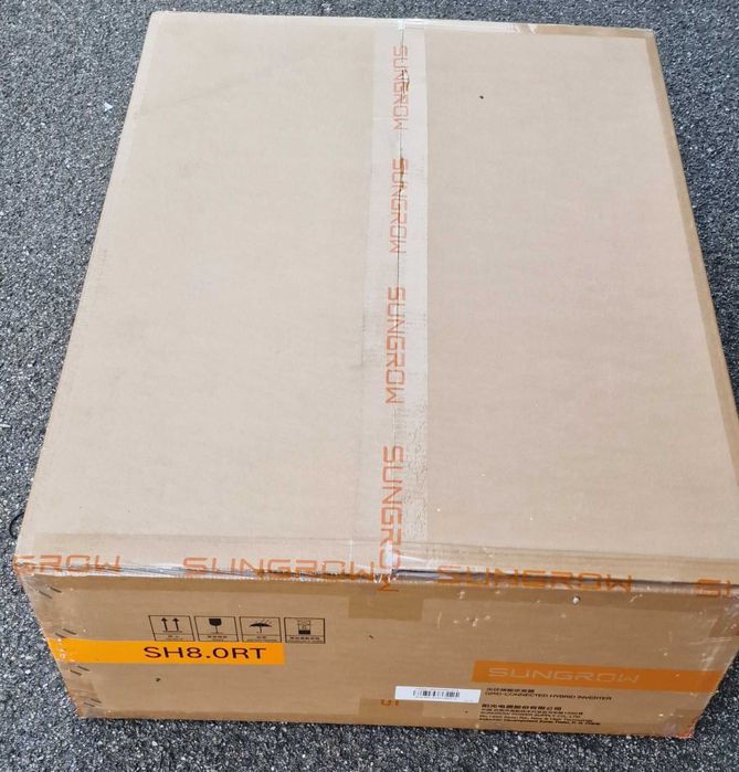 Falownik hybrydowy Sungrow SH8.0RT 8 kW – NOWY, import Szwajcaria