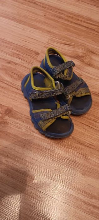 Sandały dziecięce rozm 24/25 (wkładka 15,5)