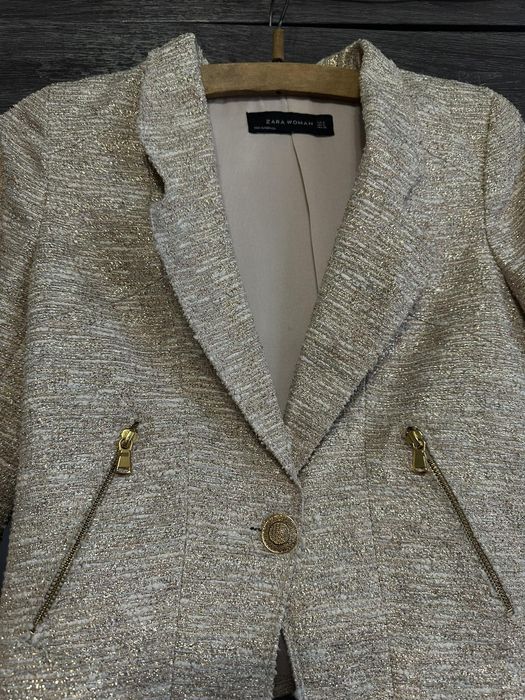 Твідовий піджак від Zara