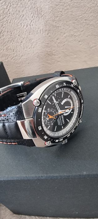 seiko sportura men's black watch - spc055