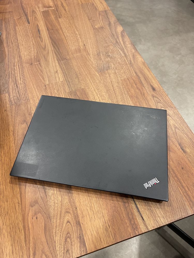 Lenovo Thinkpad T460S, i5, 12GB Ram, 240GB SSD