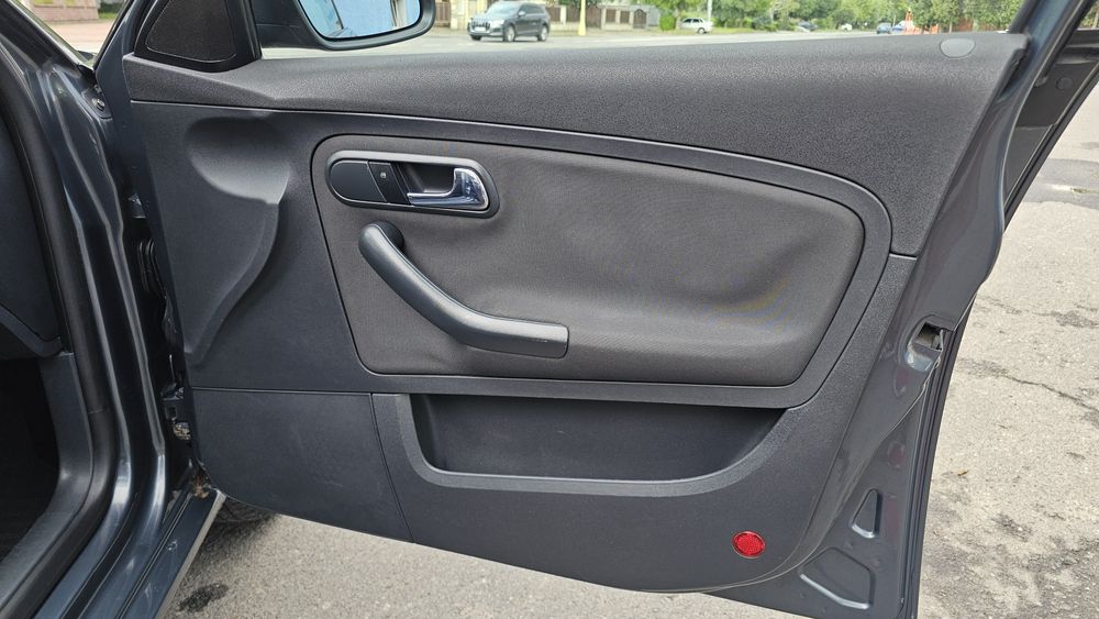 Seat Ibiza 2006 року