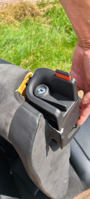 замки замикання спинки задній диван ауді а4Б6 Б7