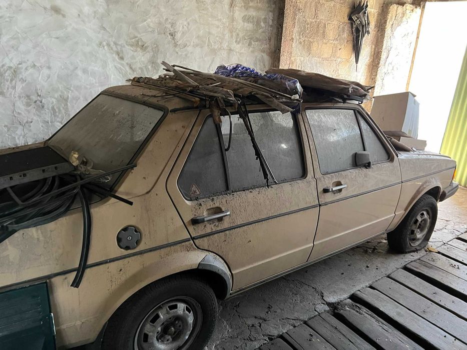 Volkswagen Jetta MK1 (Documentos cancelados)